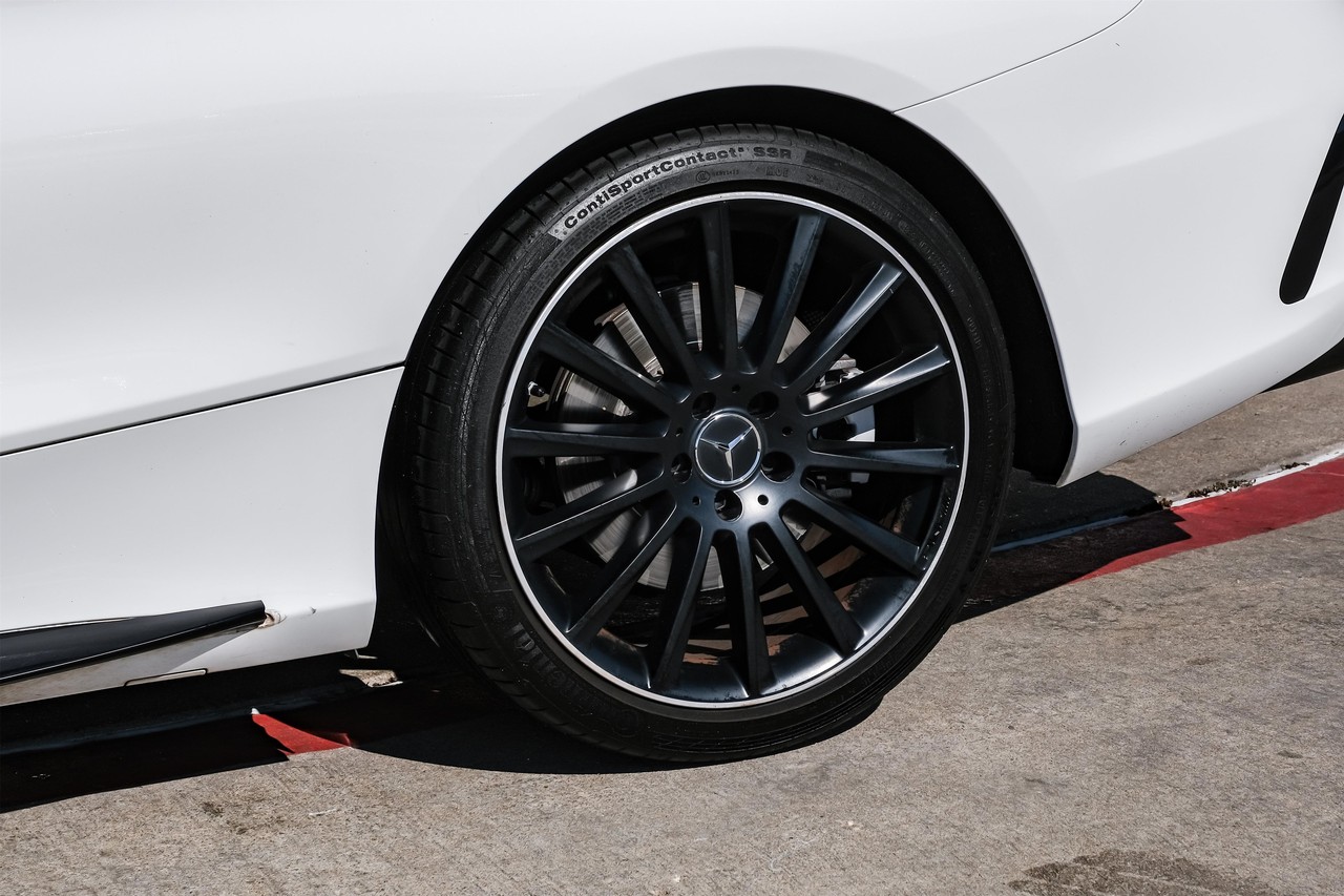 Mercedes-Benz C 43 AMG Vehicle Main Gallery Image 50