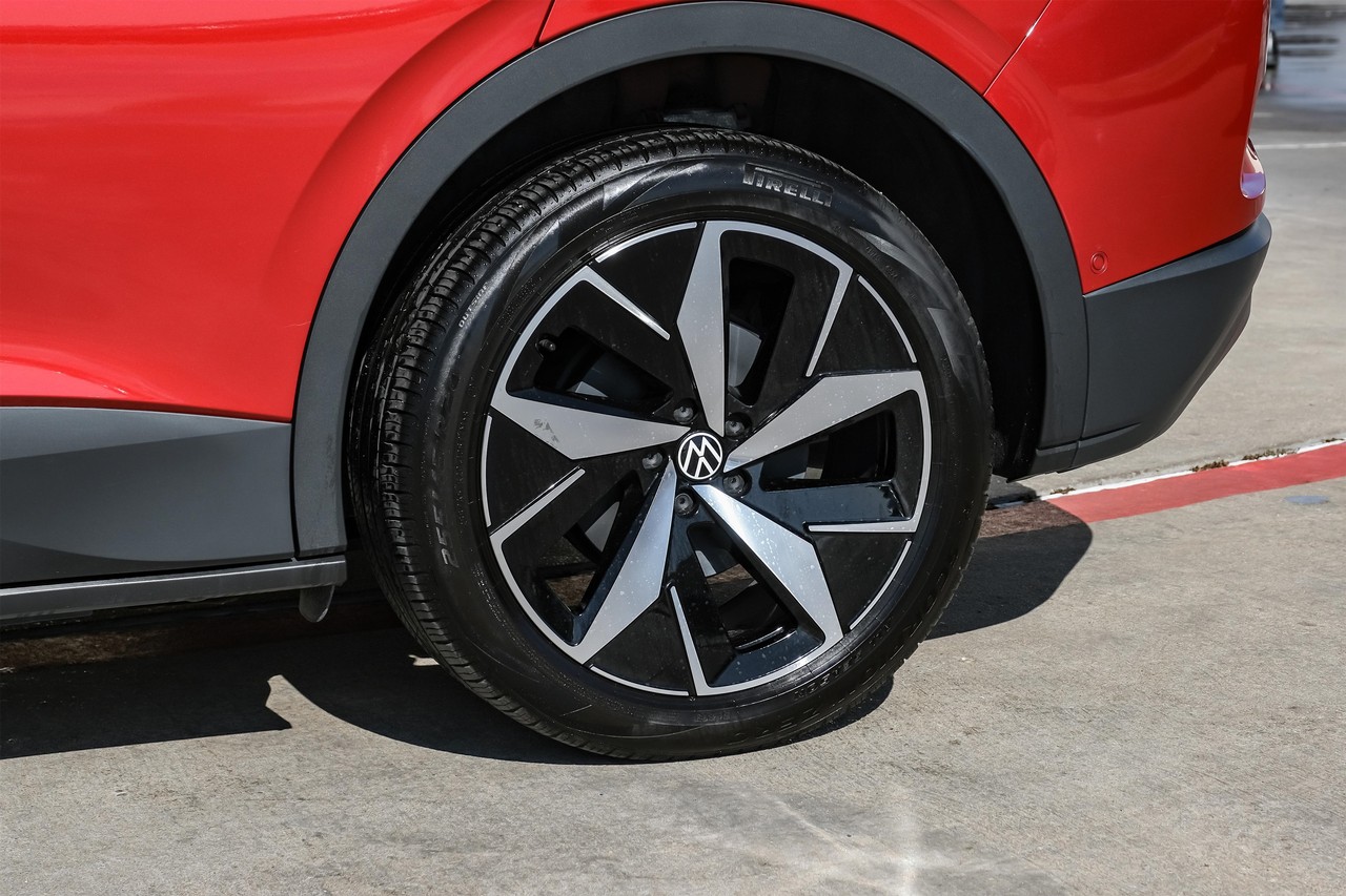 Volkswagen ID.4 Vehicle Main Gallery Image 54