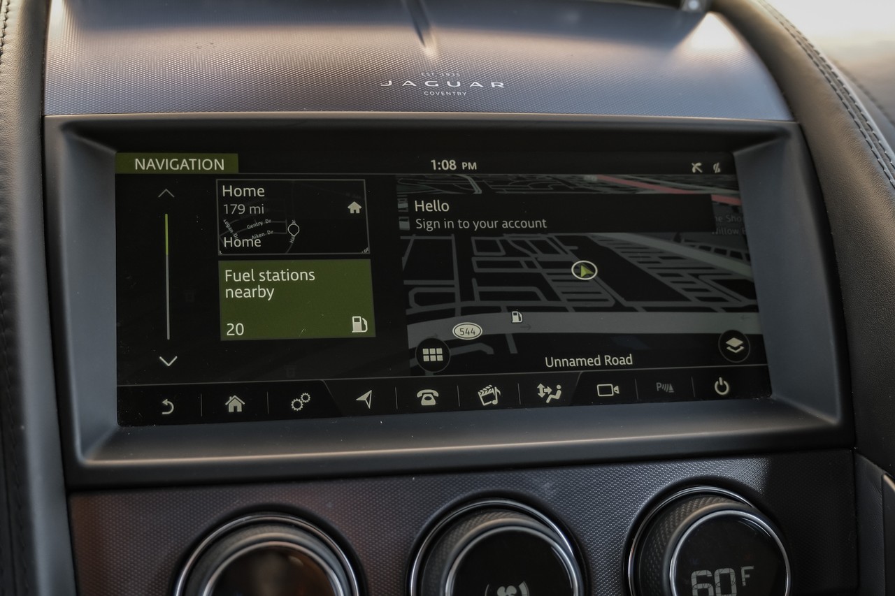 Jaguar F-Type Vehicle Main Gallery Image 20