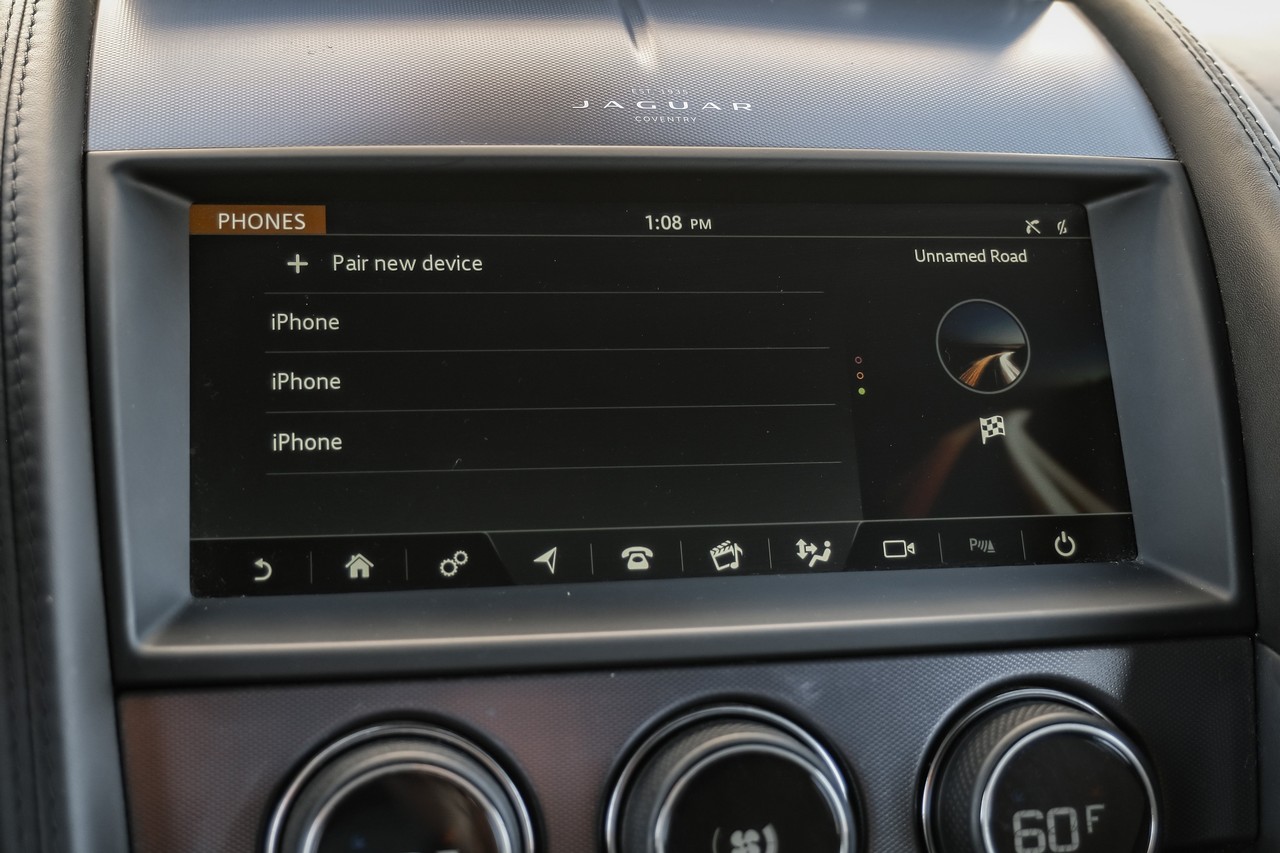 Jaguar F-Type Vehicle Main Gallery Image 27