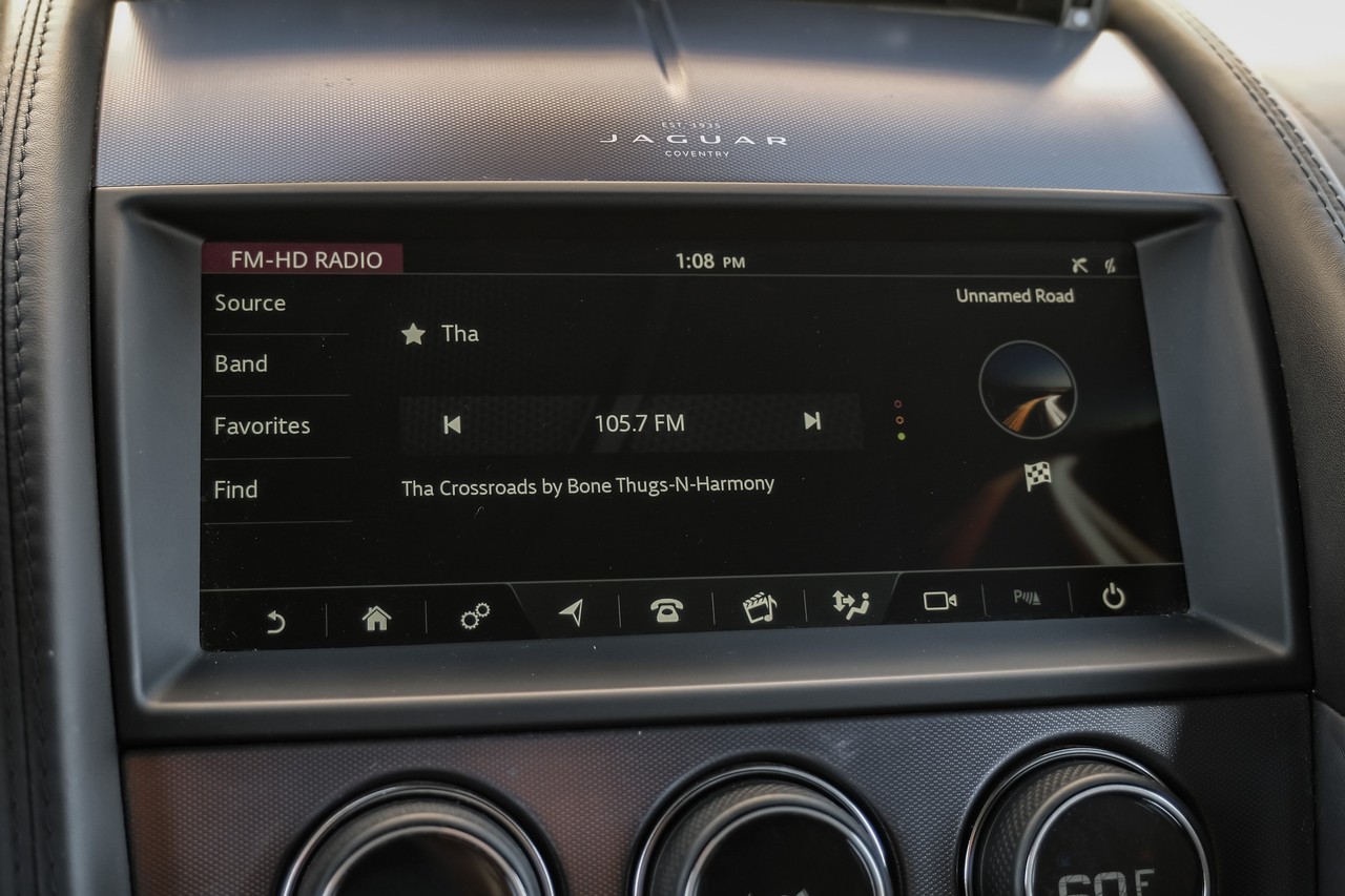 Jaguar F-Type Vehicle Main Gallery Image 28