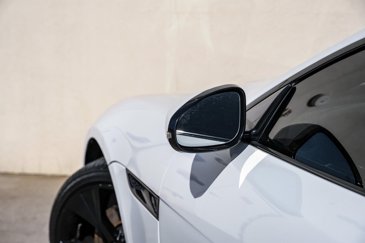 Jaguar F-Type Vehicle Main Gallery Image 34