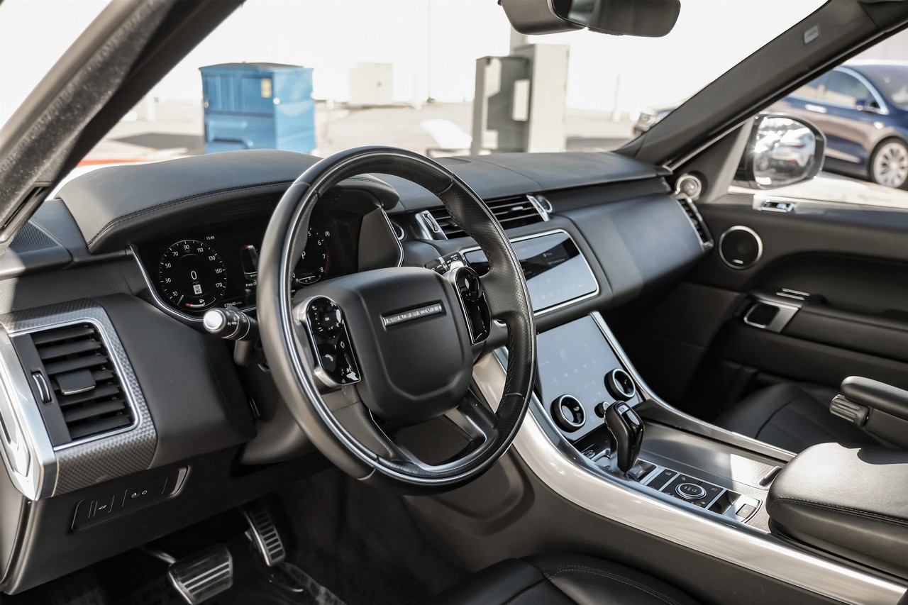Land Rover Range Rover Sport Vehicle Main Gallery Image 03