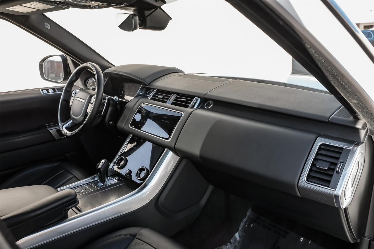 Land Rover Range Rover Sport Vehicle Main Gallery Image 13