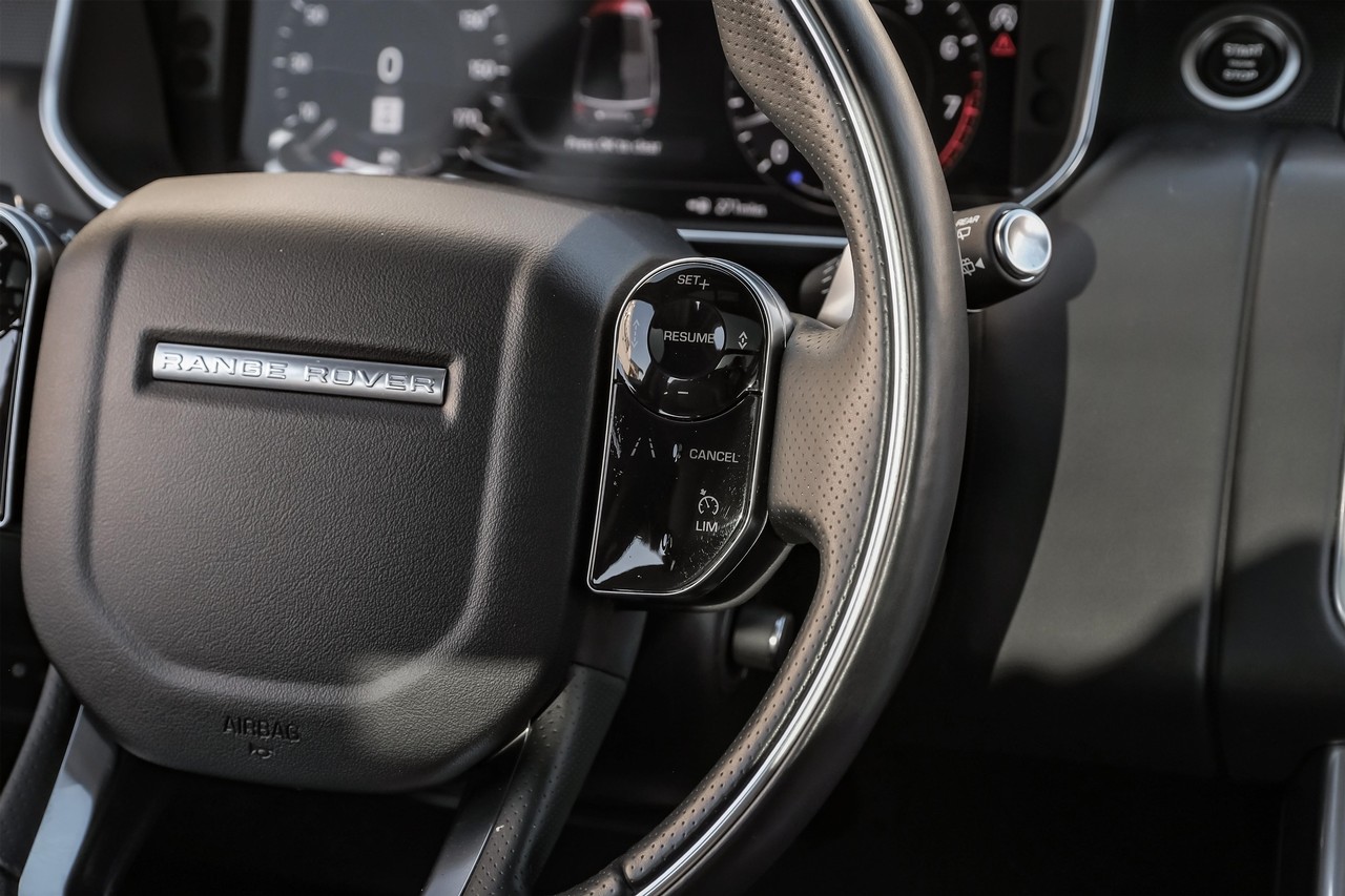 Land Rover Range Rover Sport Vehicle Main Gallery Image 19