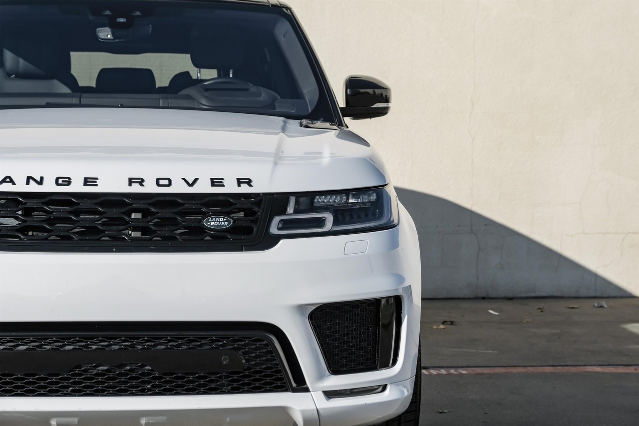 Land Rover Range Rover Sport Vehicle Main Gallery Image 45