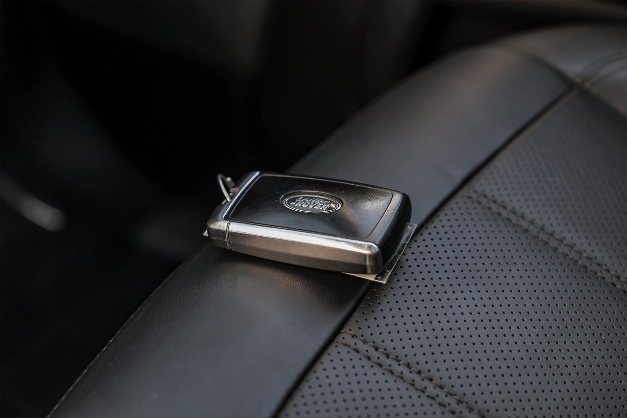 Land Rover Range Rover Sport Vehicle Main Gallery Image 54