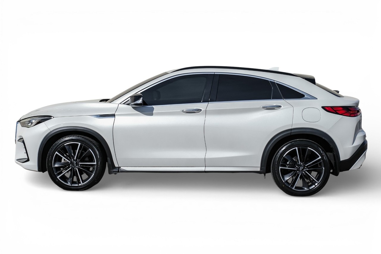 INFINITI QX55 Vehicle Main Gallery Image 11