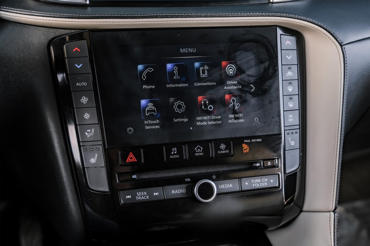 INFINITI QX55 Vehicle Main Gallery Image 26