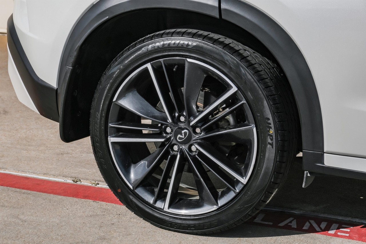 INFINITI QX55 Vehicle Main Gallery Image 52