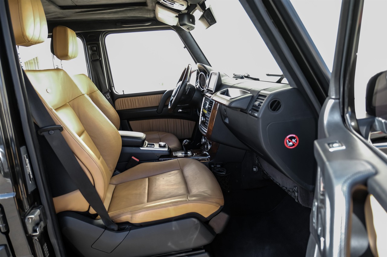 Mercedes-Benz G 550 Vehicle Main Gallery Image 32