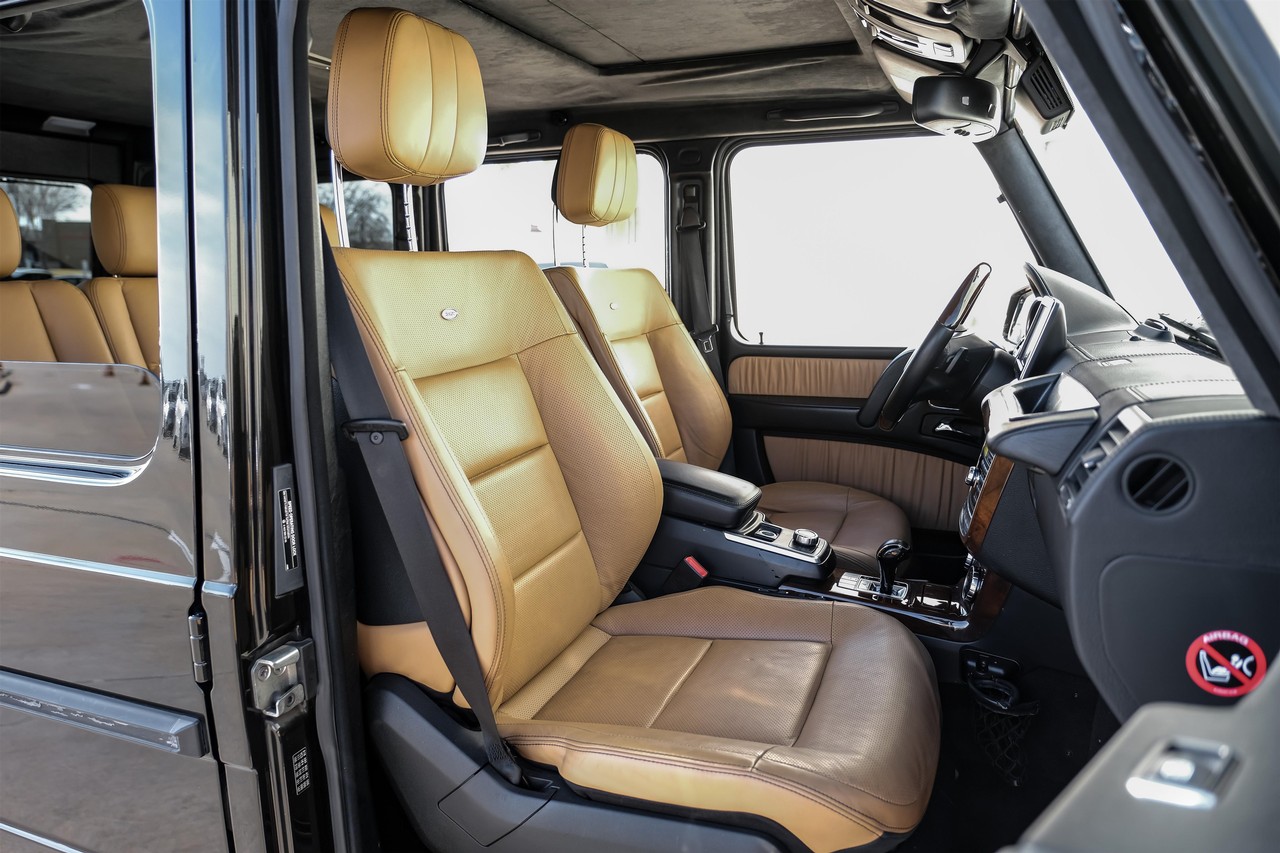 Mercedes-Benz G 550 Vehicle Main Gallery Image 33