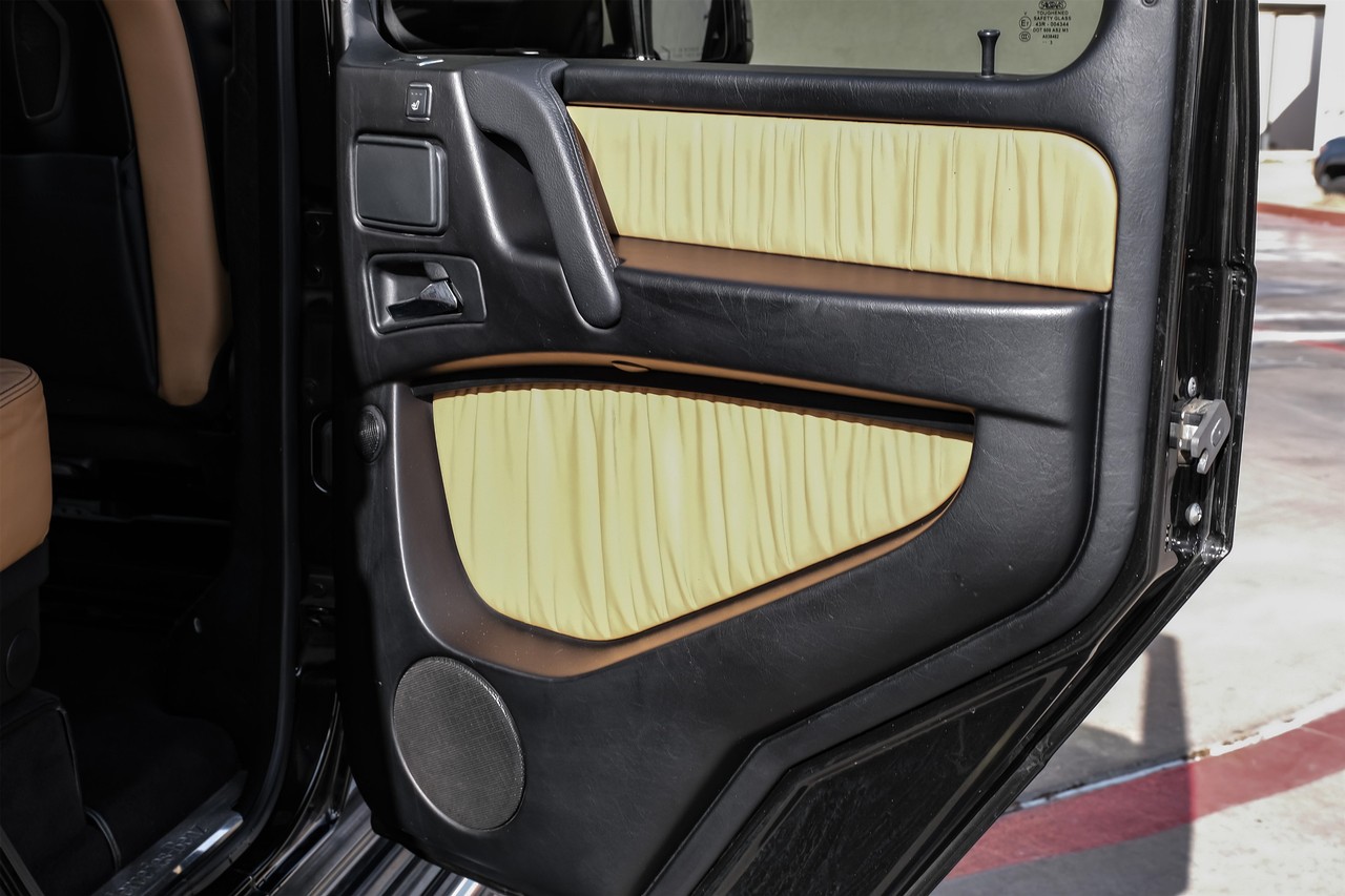 Mercedes-Benz G 550 Vehicle Main Gallery Image 46