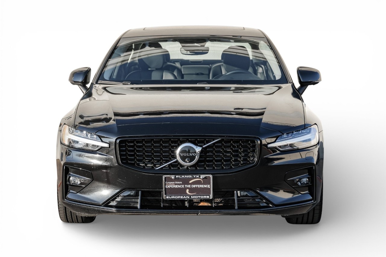 Volvo S60 Vehicle Main Gallery Image 06