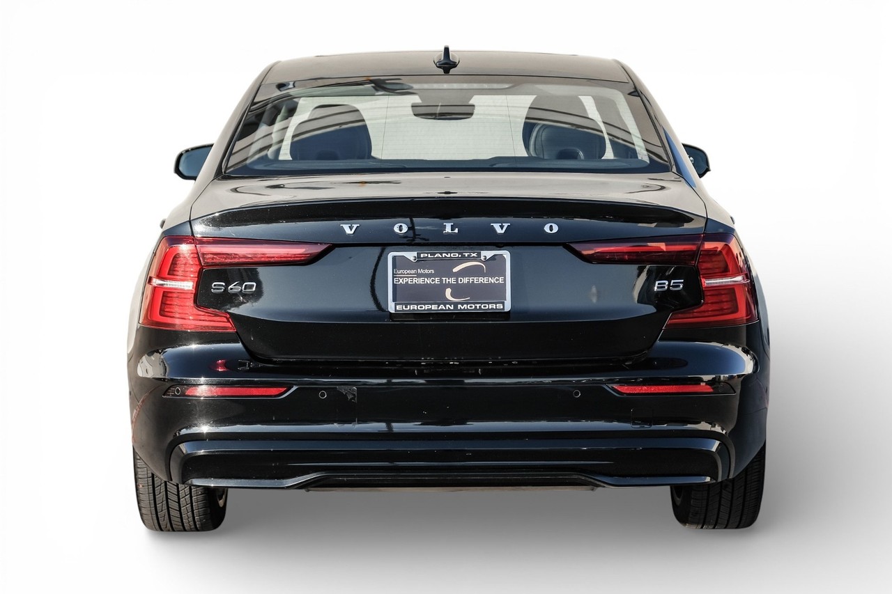 Volvo S60 Vehicle Main Gallery Image 10