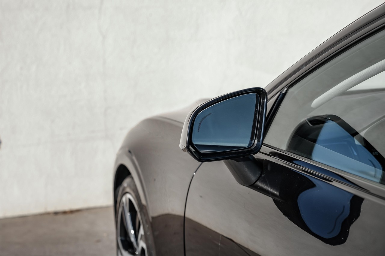 Volvo S60 Vehicle Main Gallery Image 37