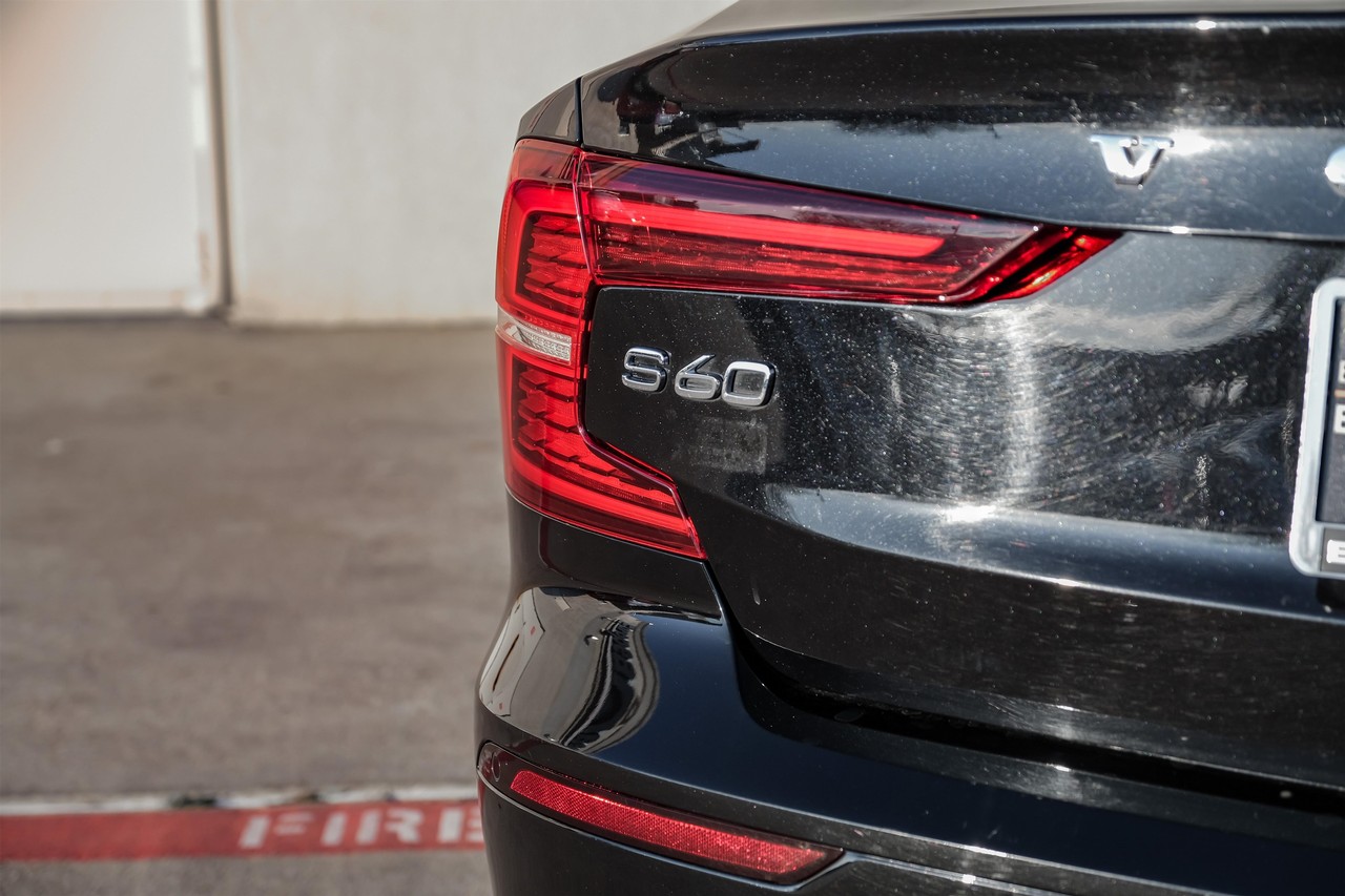 Volvo S60 Vehicle Main Gallery Image 45