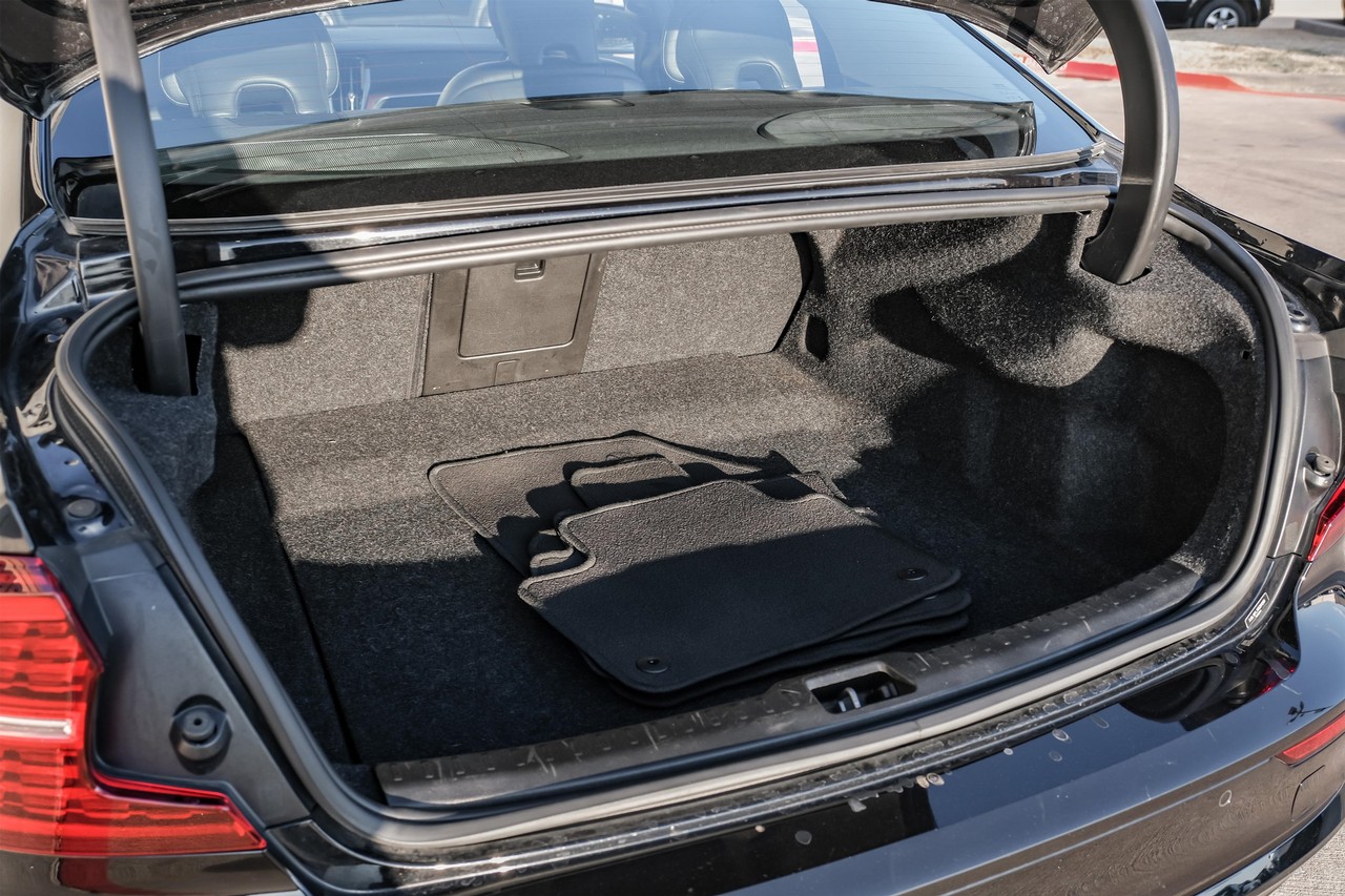 Volvo S60 Vehicle Main Gallery Image 50