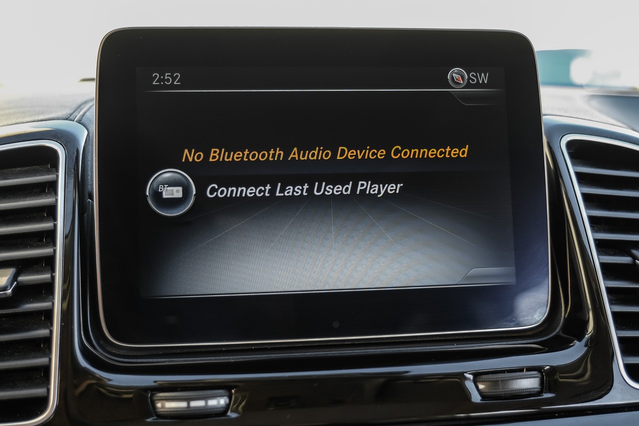 Mercedes-Benz GLS 450 Vehicle Main Gallery Image 29