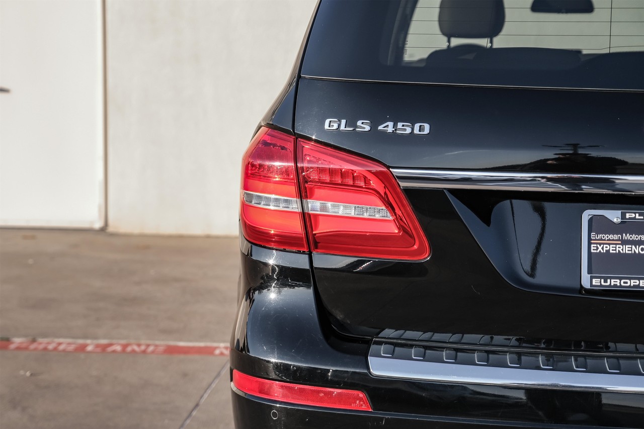 Mercedes-Benz GLS 450 Vehicle Main Gallery Image 49