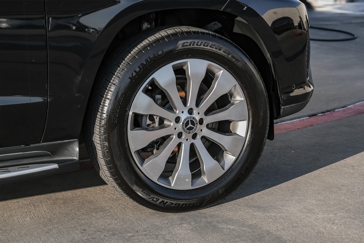 Mercedes-Benz GLS 450 Vehicle Main Gallery Image 57