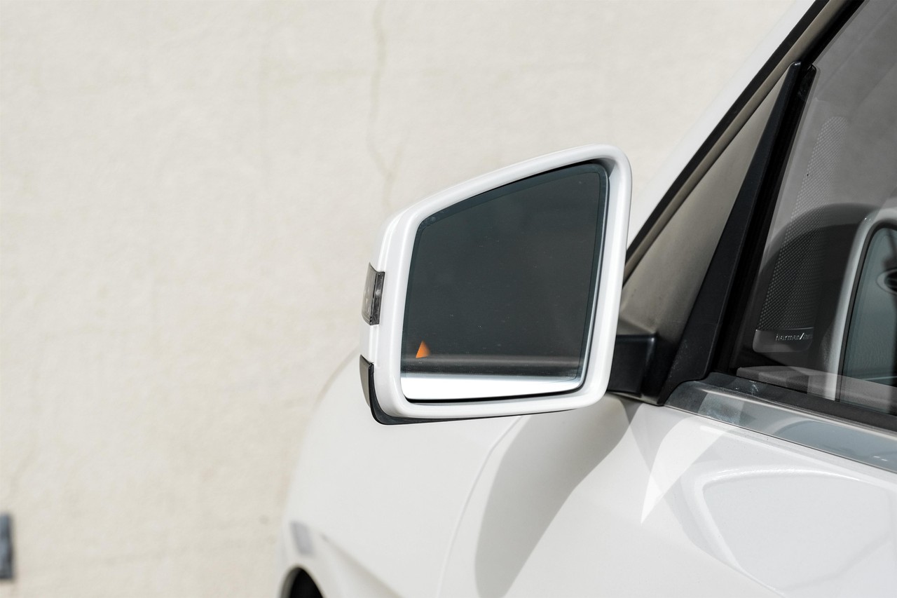 Mercedes-Benz ML 350 Vehicle Main Gallery Image 40