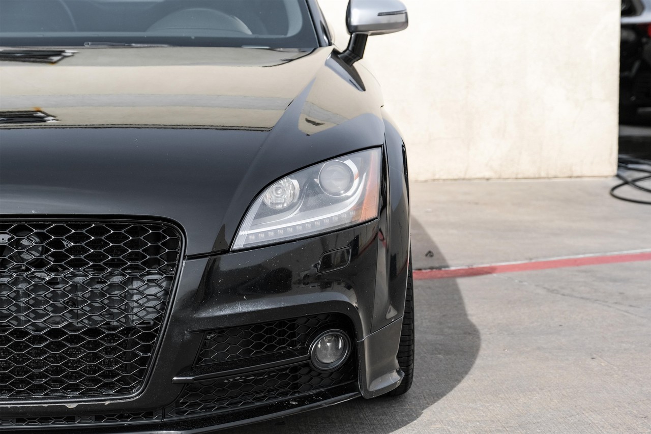 Audi TTS Vehicle Main Gallery Image 33