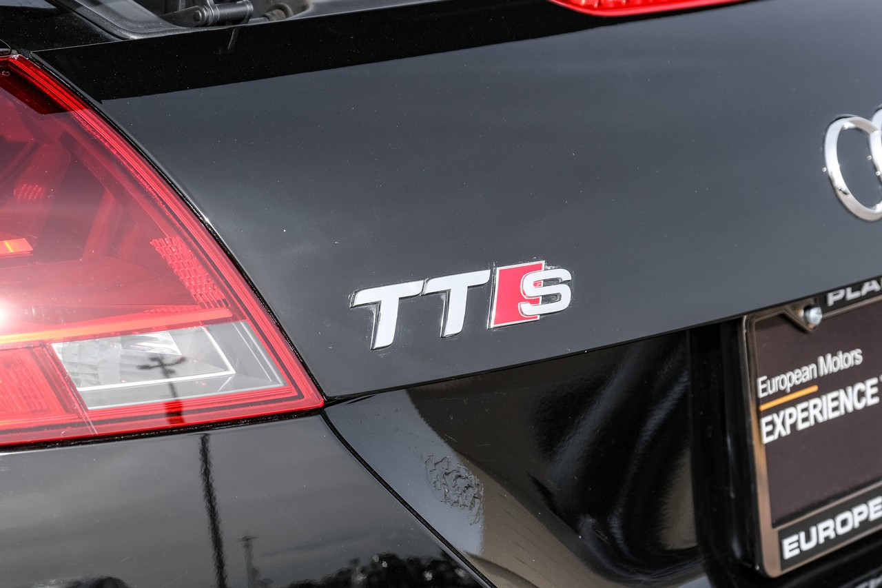 Audi TTS Vehicle Main Gallery Image 35