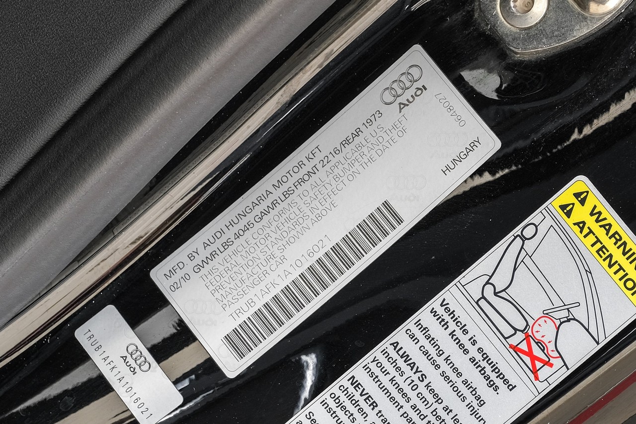 Audi TTS Vehicle Main Gallery Image 44