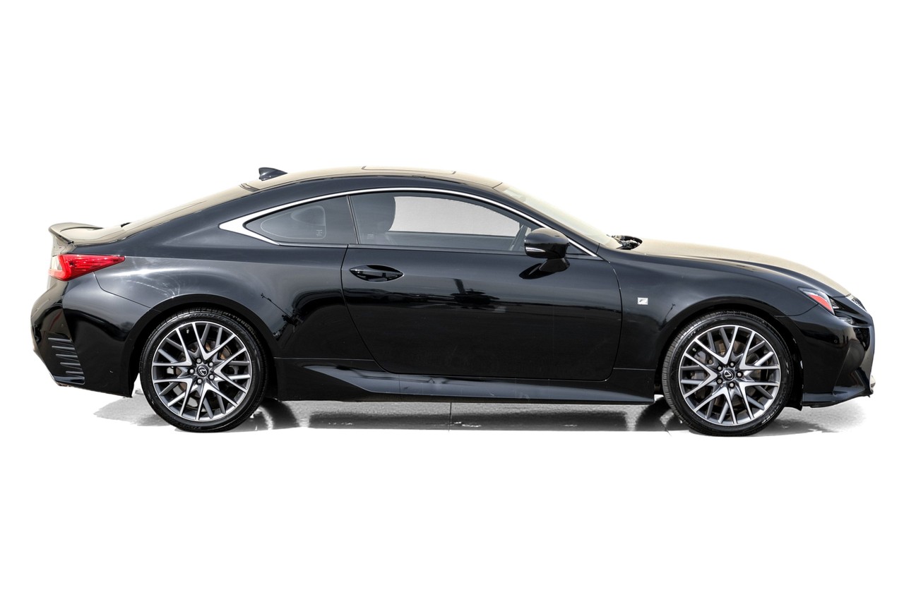 Lexus RC Vehicle Main Gallery Image 08