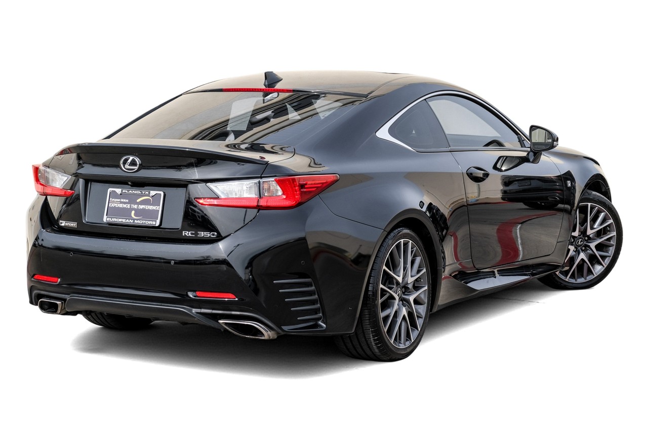 Lexus RC Vehicle Main Gallery Image 09