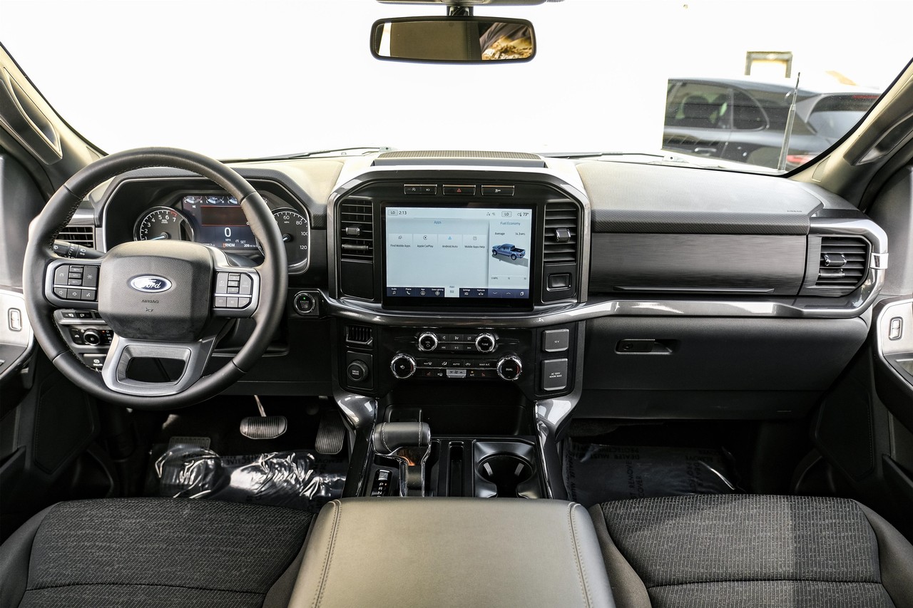 Ford F-150 Vehicle Main Gallery Image 15