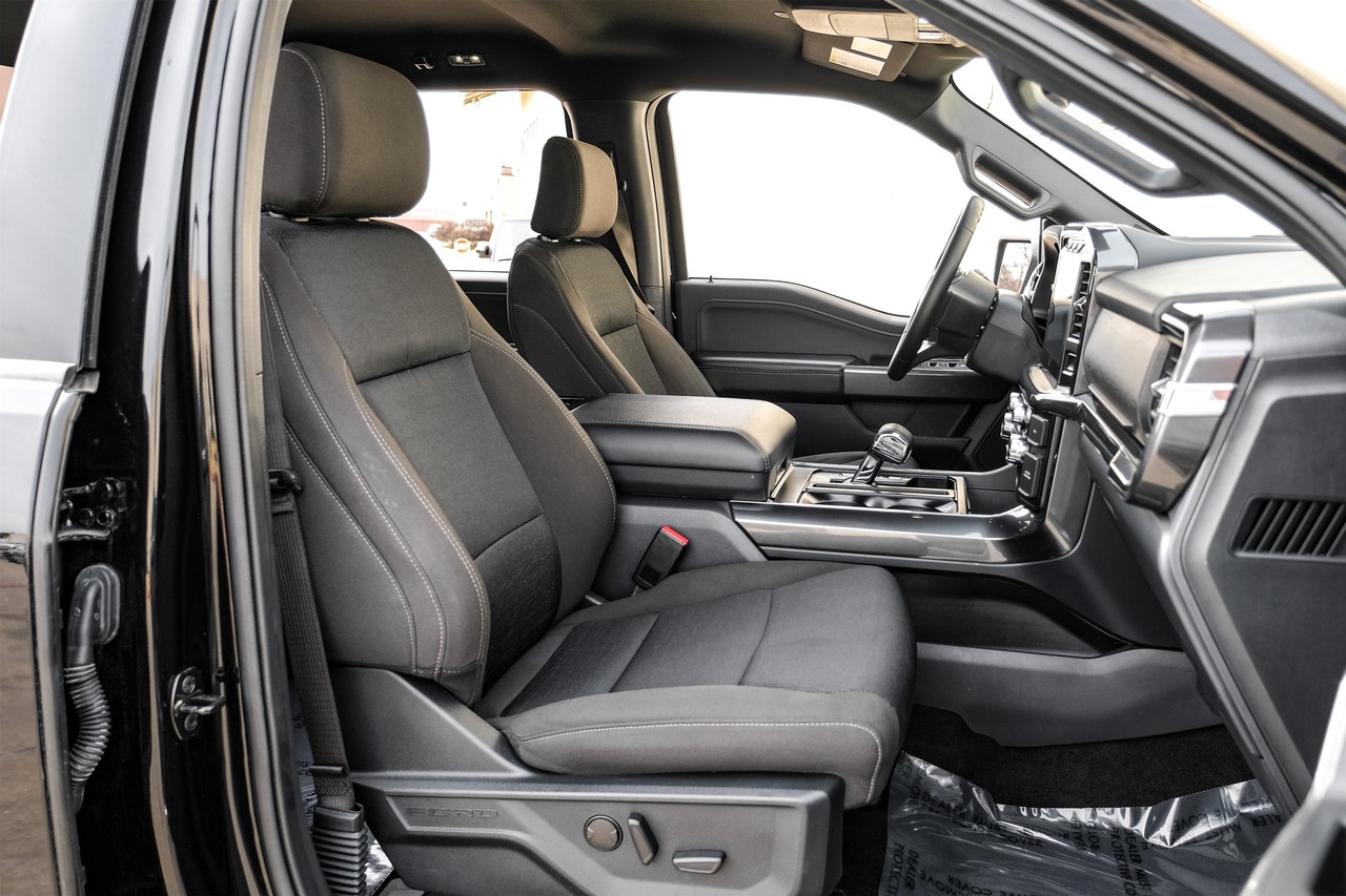 Ford F-150 Vehicle Main Gallery Image 30