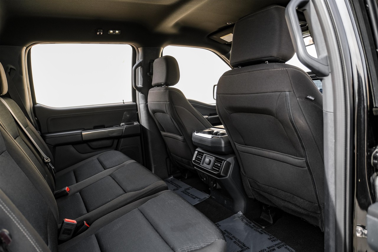 Ford F-150 Vehicle Main Gallery Image 33