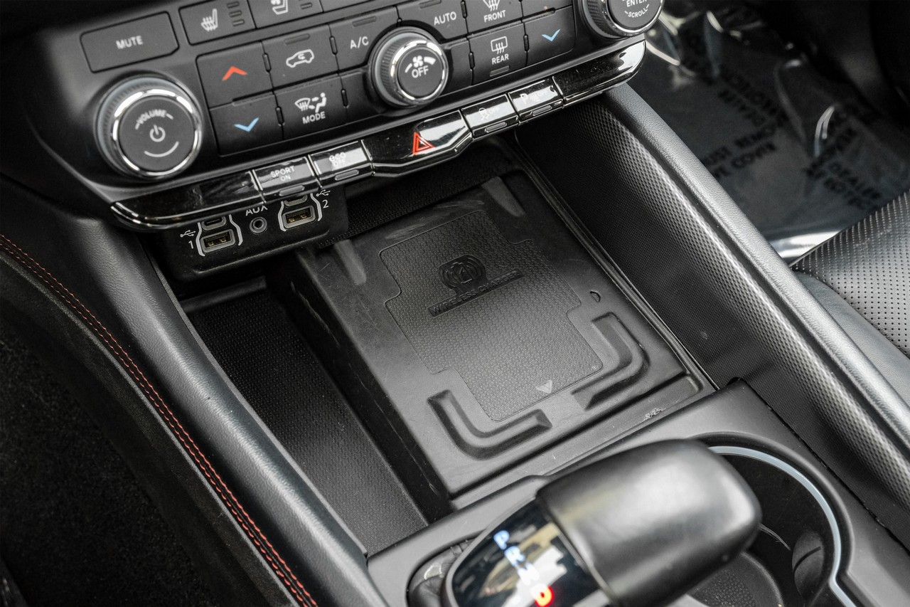 Dodge Durango Vehicle Main Gallery Image 32