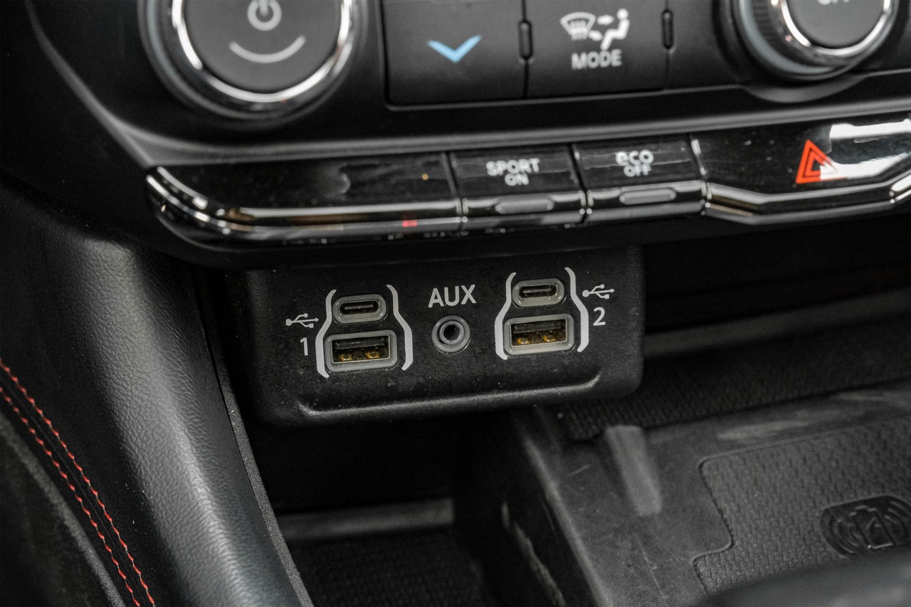 Dodge Durango Vehicle Main Gallery Image 35