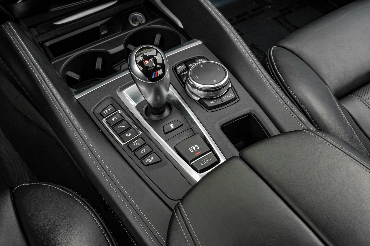 BMW X5 M Vehicle Main Gallery Image 27