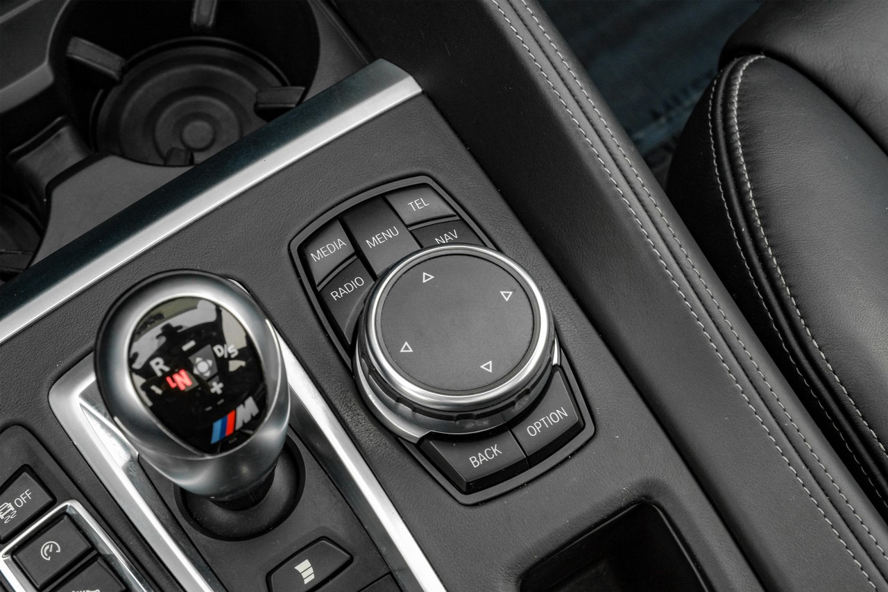 BMW X5 M Vehicle Main Gallery Image 29