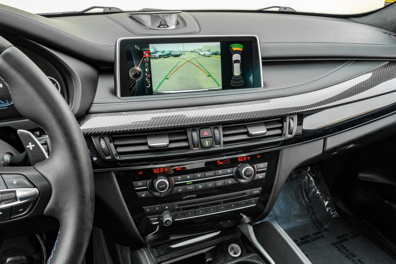BMW X5 M Vehicle Main Gallery Image 31