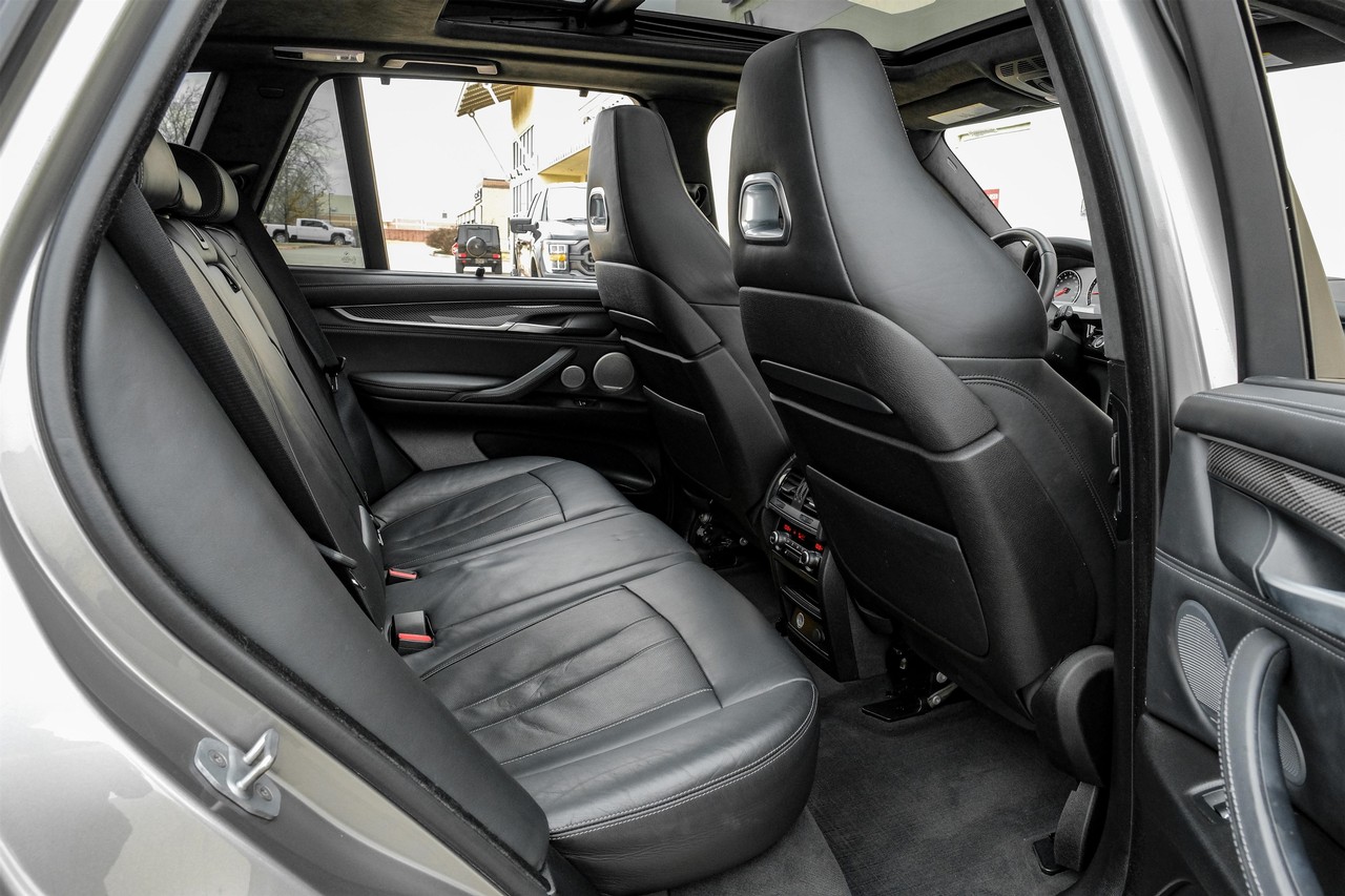 BMW X5 M Vehicle Main Gallery Image 46