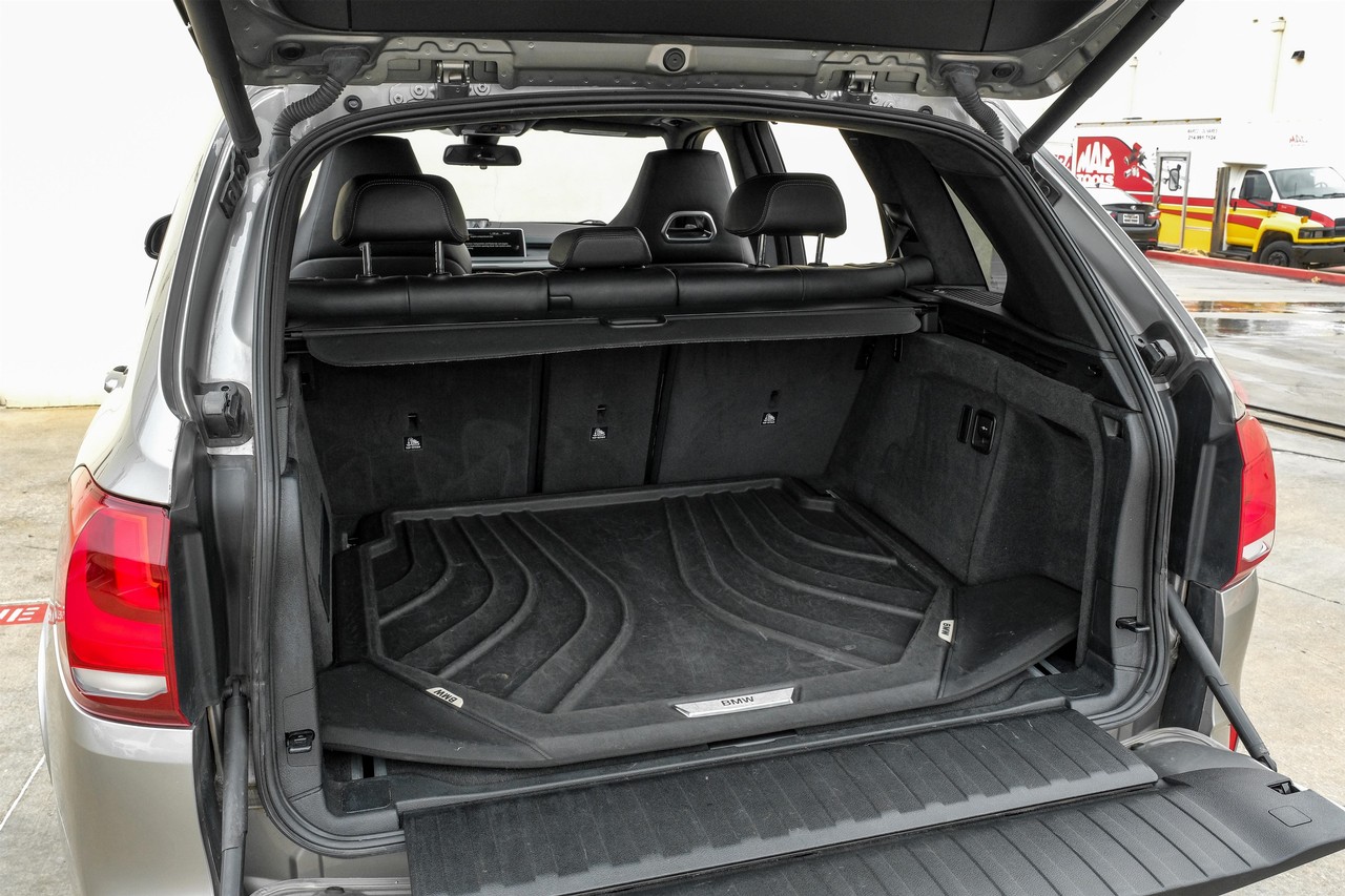 BMW X5 M Vehicle Main Gallery Image 64