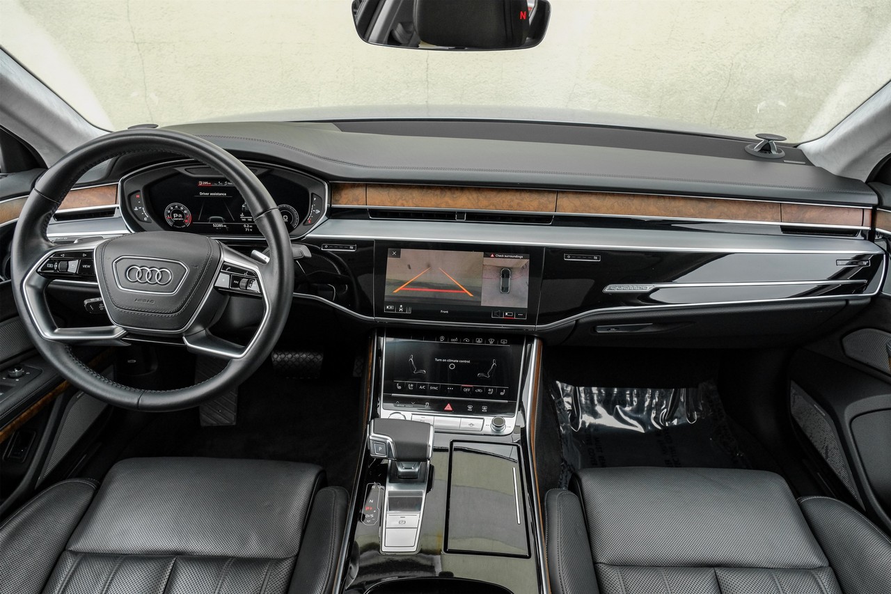 Audi A8 Vehicle Main Gallery Image 15