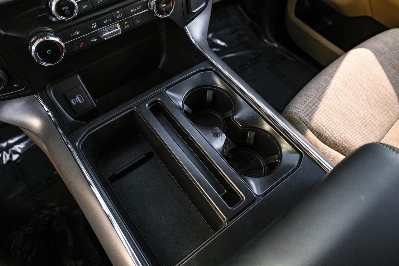 Ford F-150 Vehicle Main Gallery Image 23