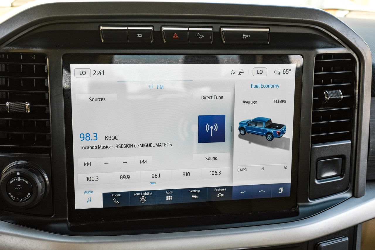 Ford F-150 Vehicle Main Gallery Image 25