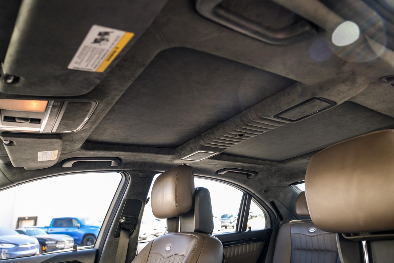 Mercedes-Benz S 600 Vehicle Main Gallery Image 05