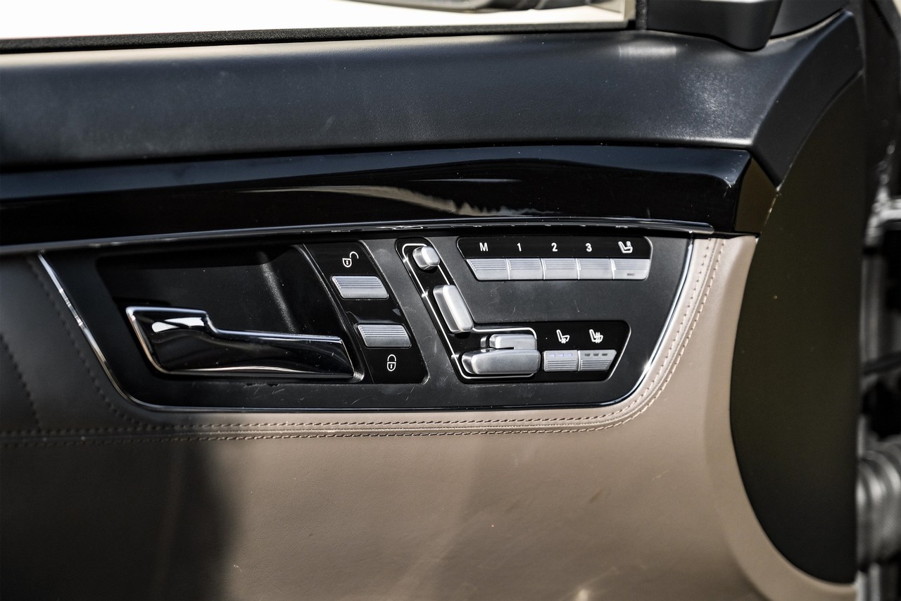 Mercedes-Benz S 600 Vehicle Main Gallery Image 46