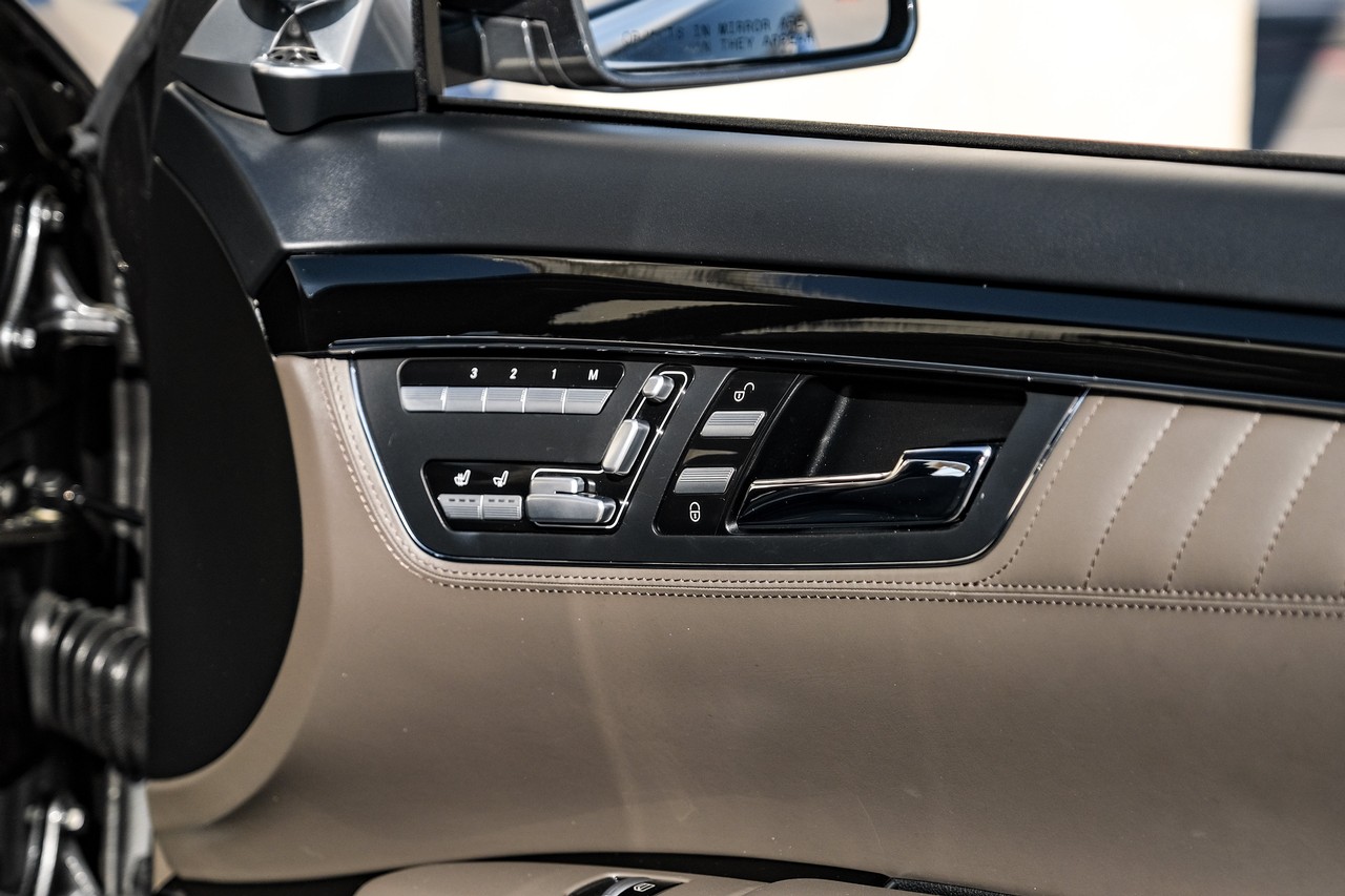 Mercedes-Benz S 600 Vehicle Main Gallery Image 47