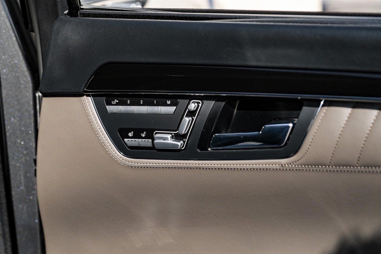 Mercedes-Benz S 600 Vehicle Main Gallery Image 52