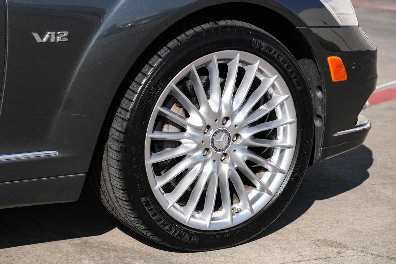 Mercedes-Benz S 600 Vehicle Main Gallery Image 62