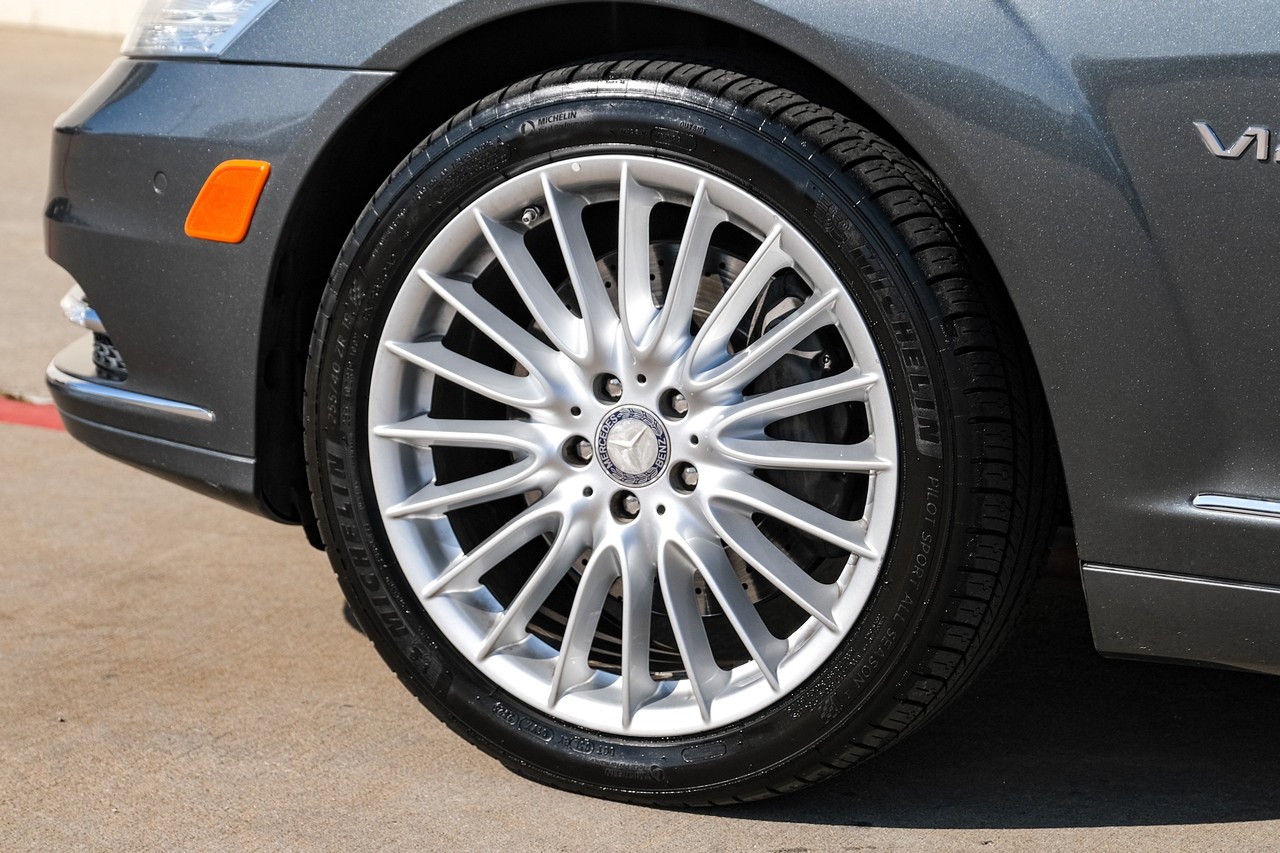 Mercedes-Benz S 600 Vehicle Main Gallery Image 63